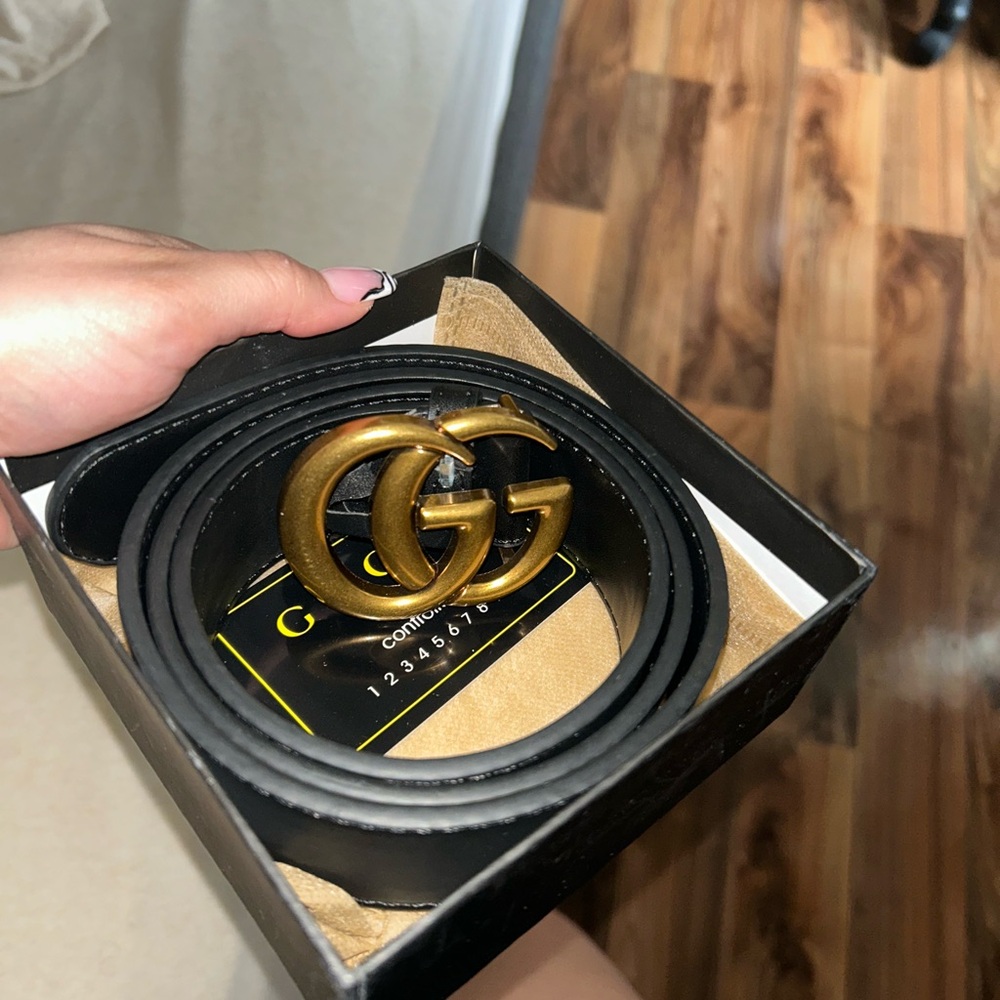 Gucci Black Belt with Gold GG Buckle